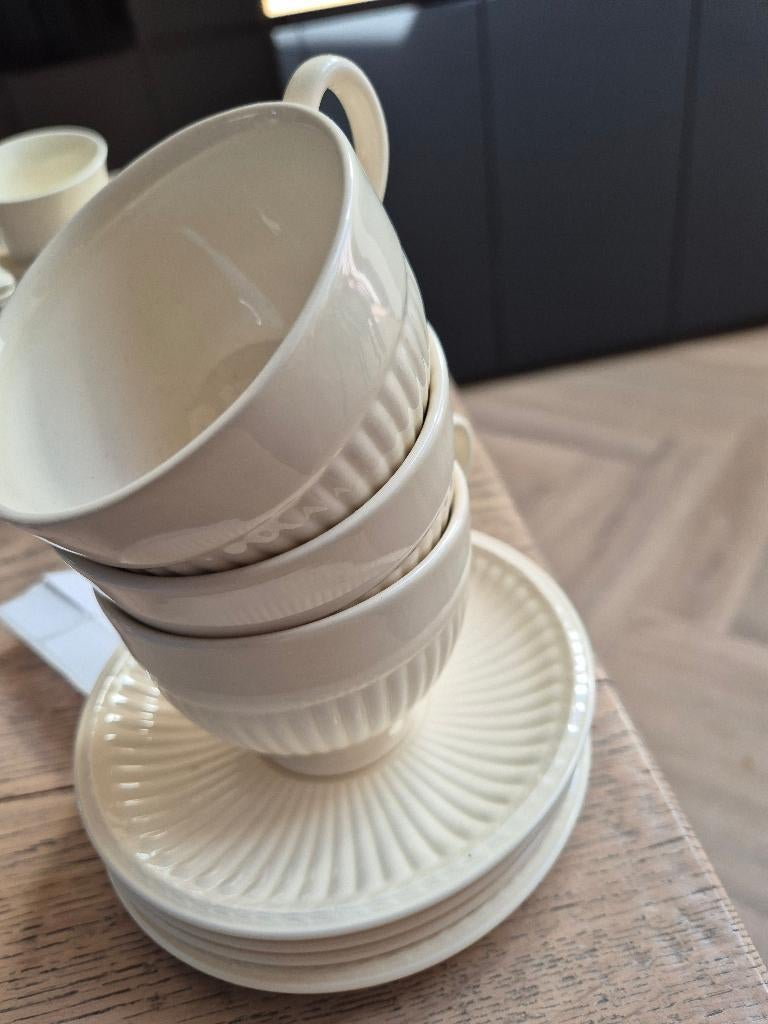 Wedgwood Edme, Huis en Inrichting, Keuken | Servies, Ophalen of Verzenden, Zo goed als nieuw, Aardewerk, Overige typen