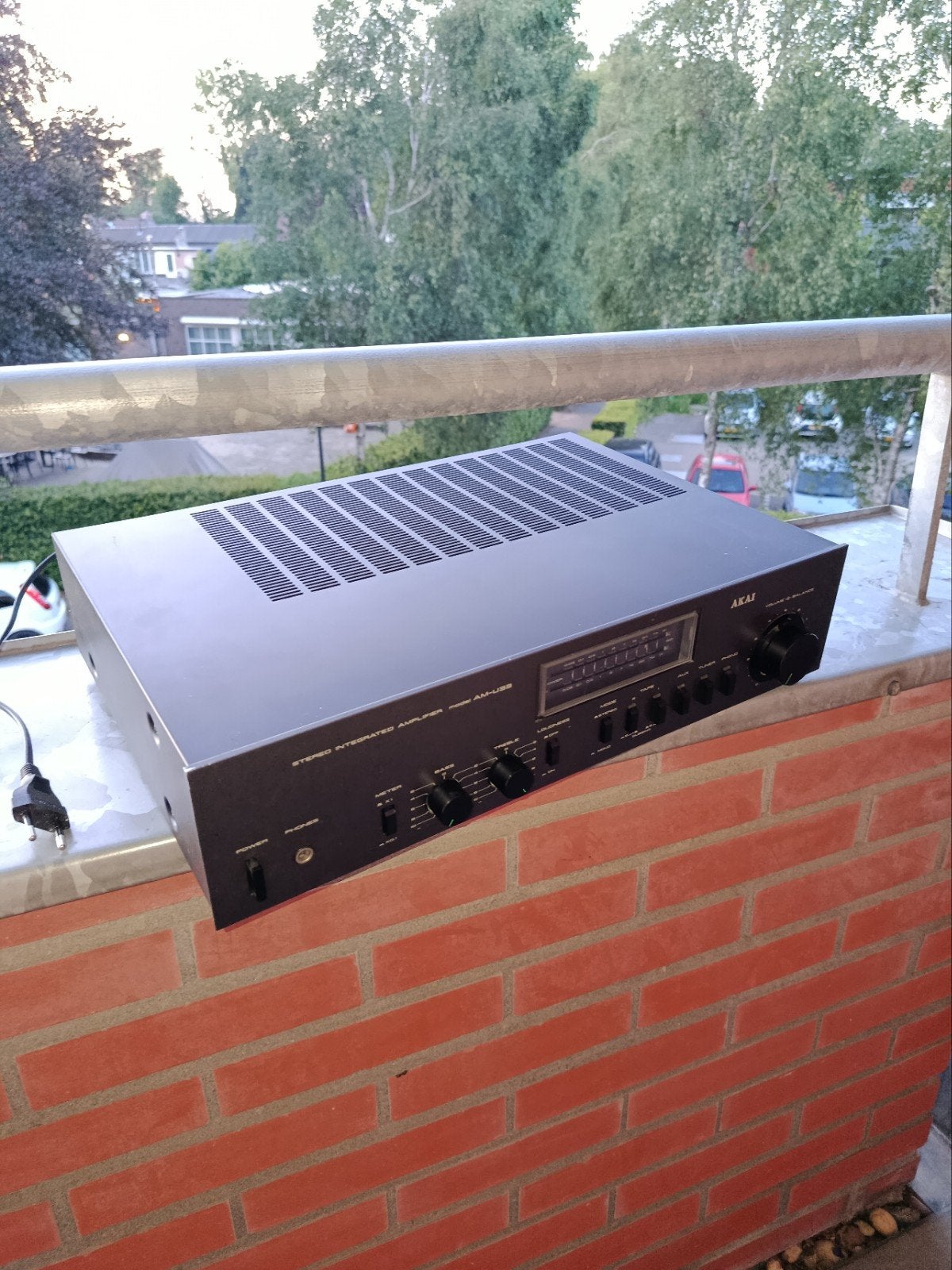 Akai AM-U33 Stereo versterker, Ophalen, Zo goed als nieuw