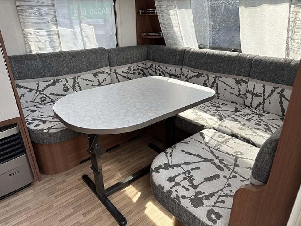LMC Vivo 500 K met stapelbed en voortent ((zondag open)), Bedrijf, Treinzit, 5 tot 6 meter, LMC en Münsterland
