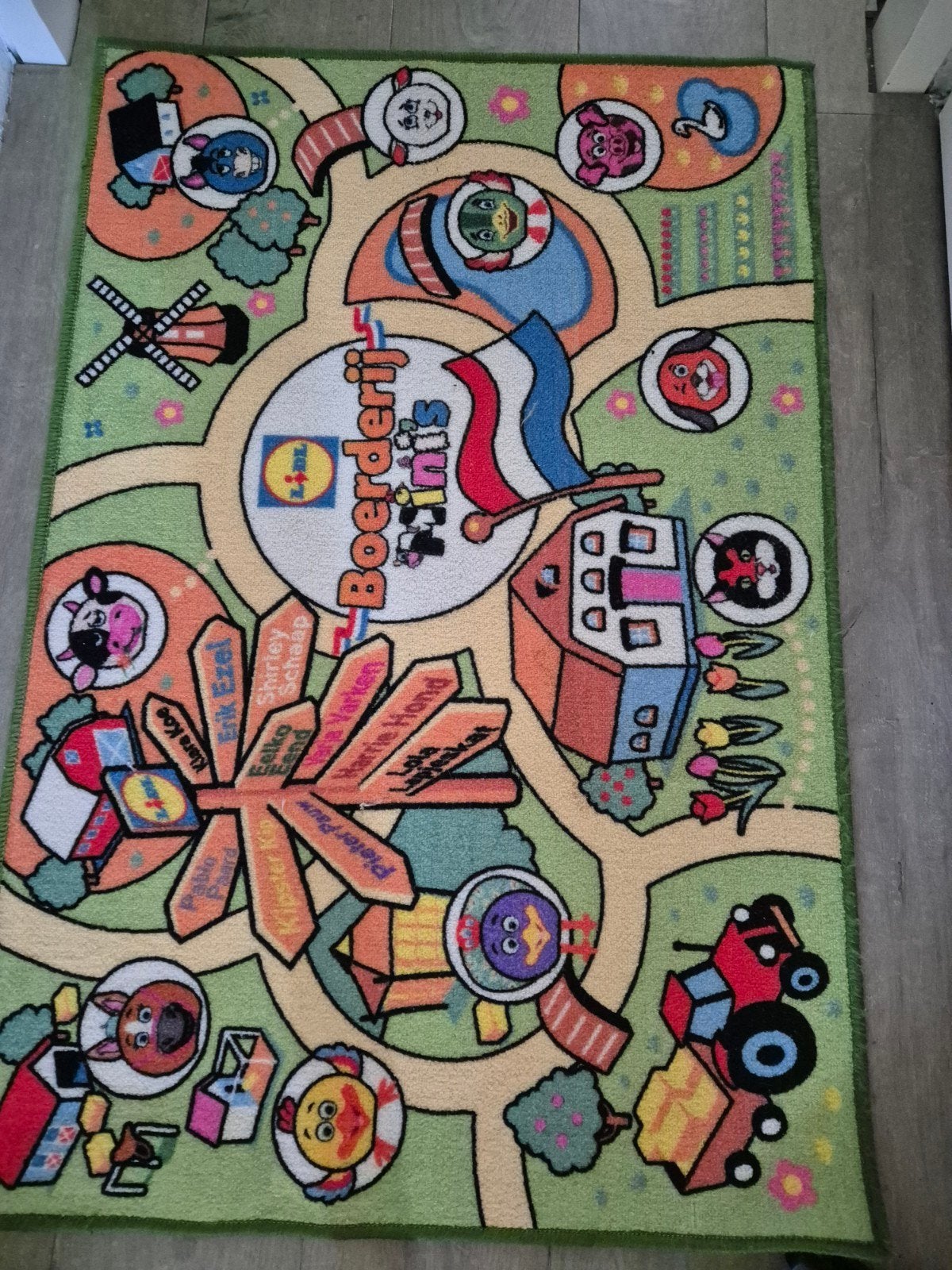 Gratis afhalen Kleed boerderij mini's  en mini's, Ophalen