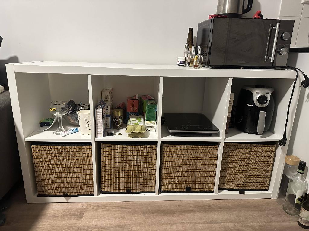 ikea shelf and baskets, Ophalen, Zo goed als nieuw