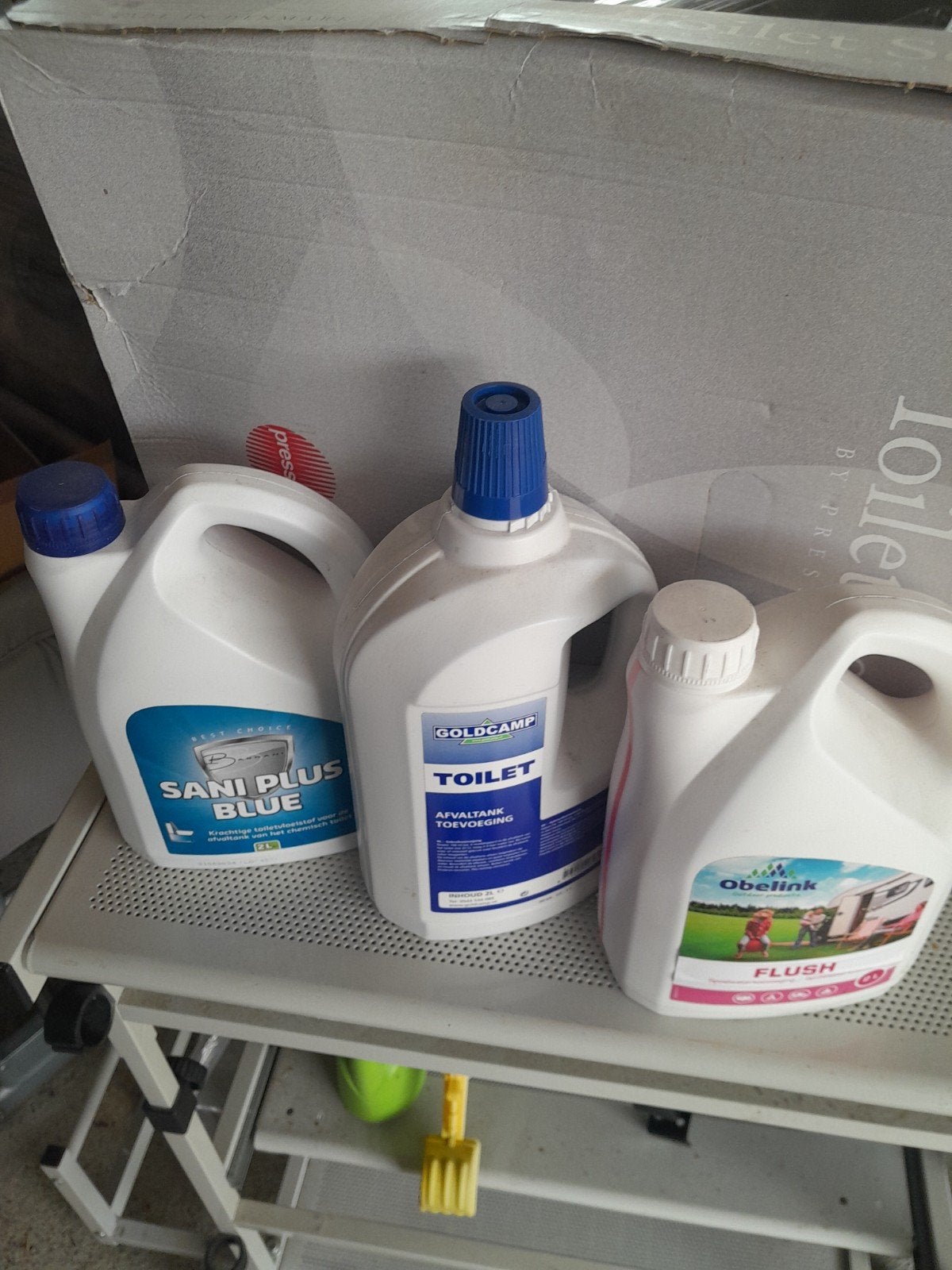 Toiletvloeistof voor chemisch toilet (3 flessen), Ophalen of Verzenden, Zo goed als nieuw