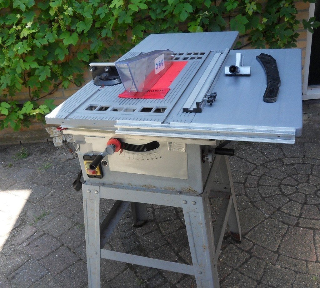 Kinzo zaagtafel Type 8E316, Doe-het-zelf en Verbouw, Gereedschap | Zaagmachines, Ophalen, Gebruikt, Cirkelzaag, Kinzo