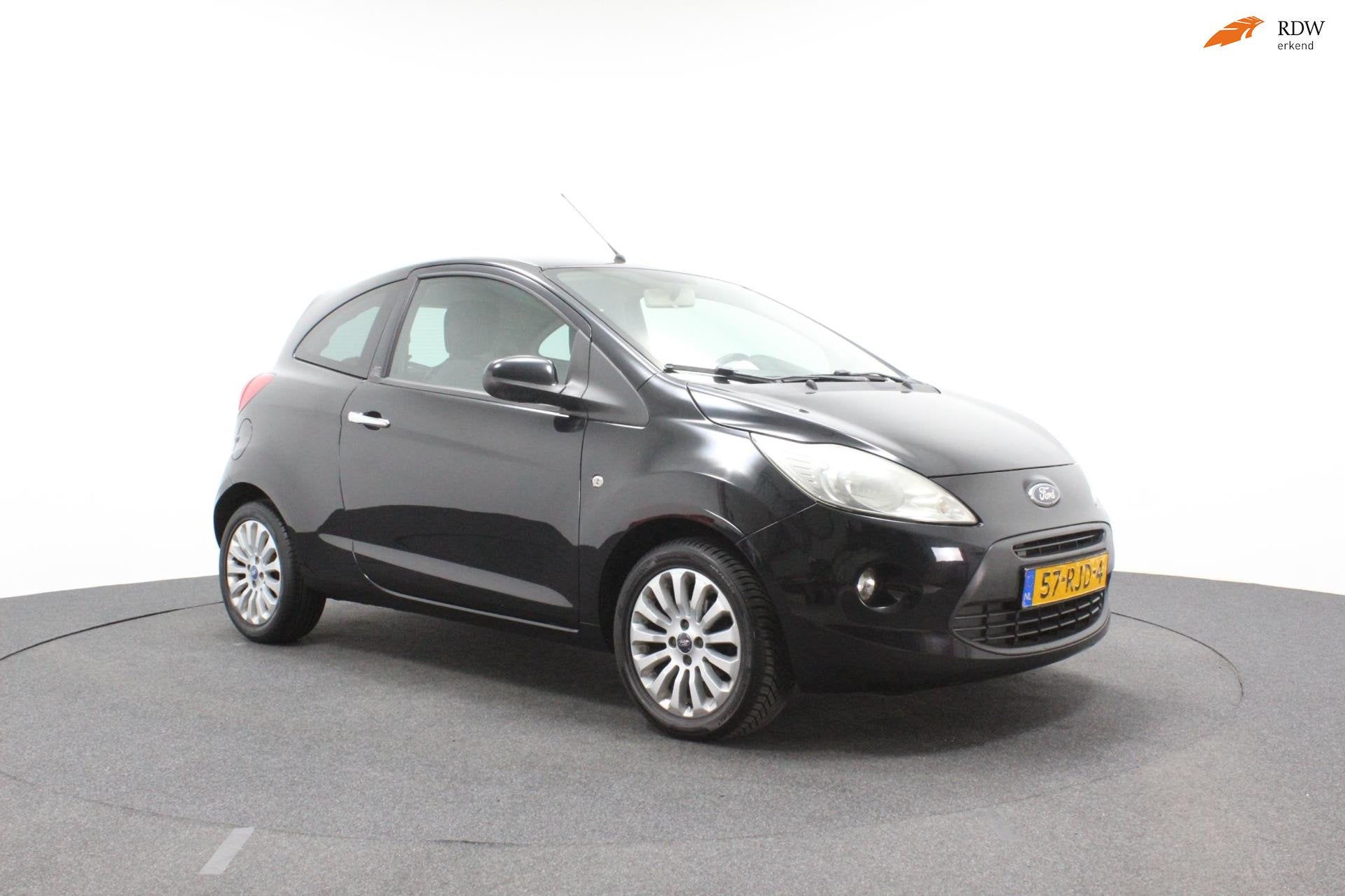 Ford Ka 1.2 Titanium X start/stop | Airco | 1e eigenaar | Go, Voorwielaandrijving, Euro 5, Gebruikt, 1242 cc