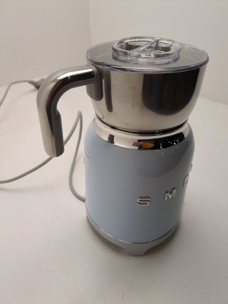 SMEG melkopschuimer pastelblauw gebruikt, Info@mystore.nl, Elektrische melkopschuimer, Bruggestraat 18, Zo goed als nieuw