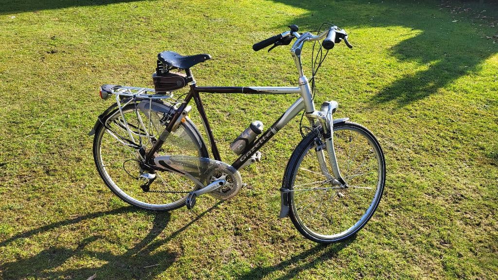 herenfiets Gazelle Geneve Gold line, Ophalen, Versnellingen, Zo goed als nieuw, 57 tot 61 cm