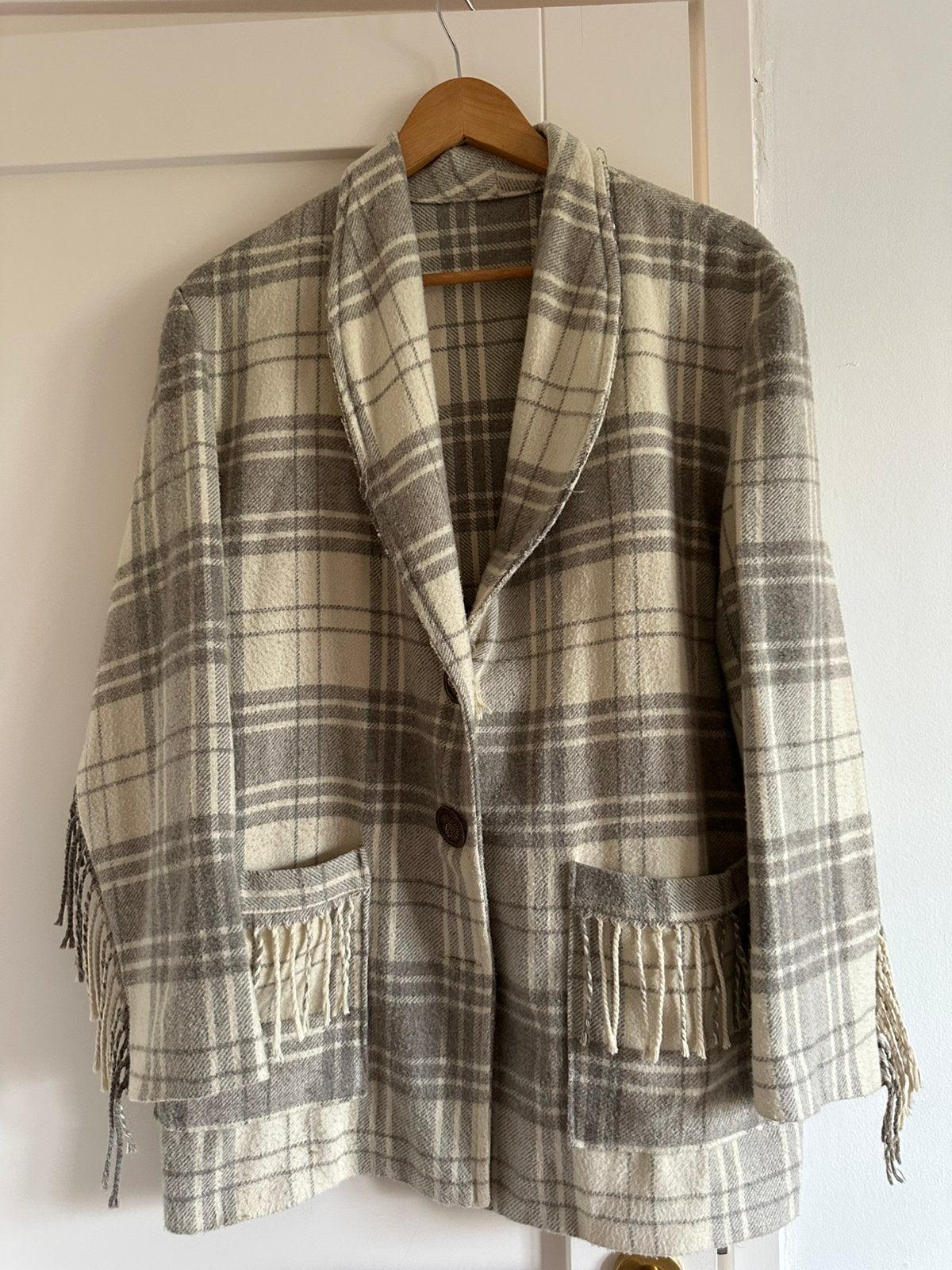 Vintage Versace geruit wollen jas met franjes, Ophalen of Verzenden, Zo goed als nieuw, Maat 38/40 (M), Beige