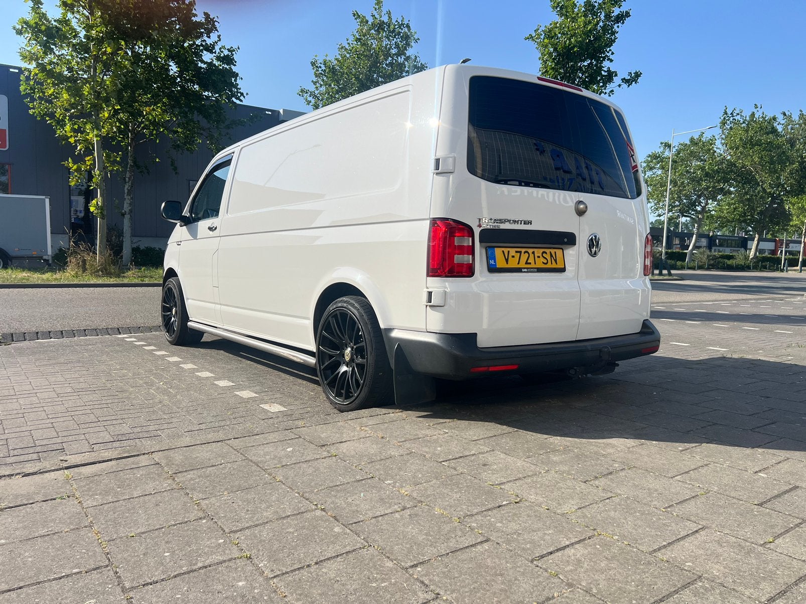 Foto 8 van Volkswagen Transporter GB 2.0 TDI 84pk L2h1 euro6