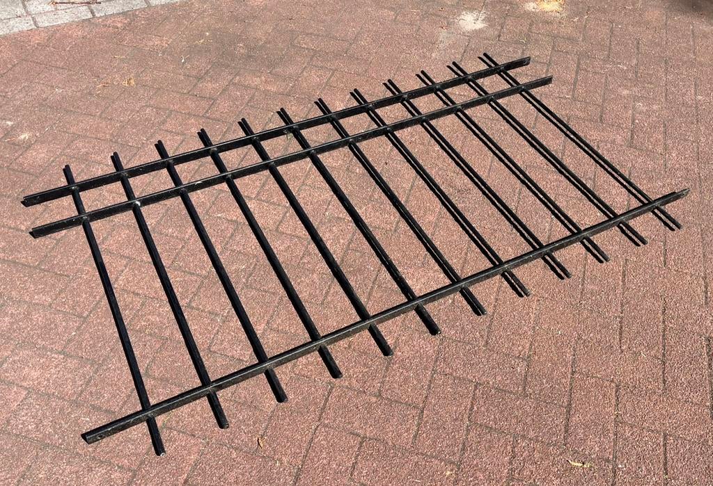 Zwart sierhekwerk, Ophalen, Zo goed als nieuw, IJzer, Sierhekwerk