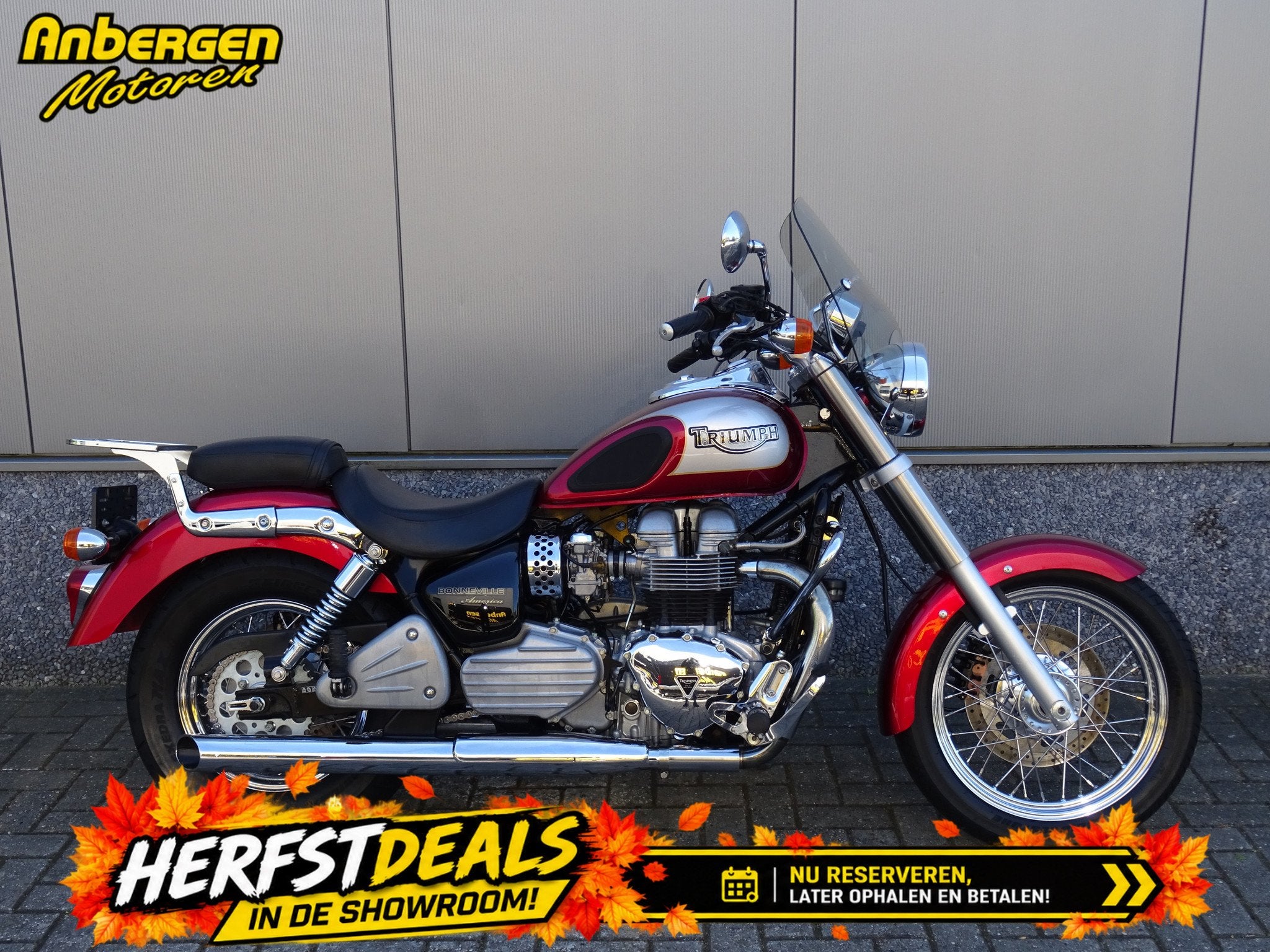 Triumph BONNEVILLE AMERICA (bj 2003), Motoren, 790 cc, Chopper, Gebruikt, Bedrijf