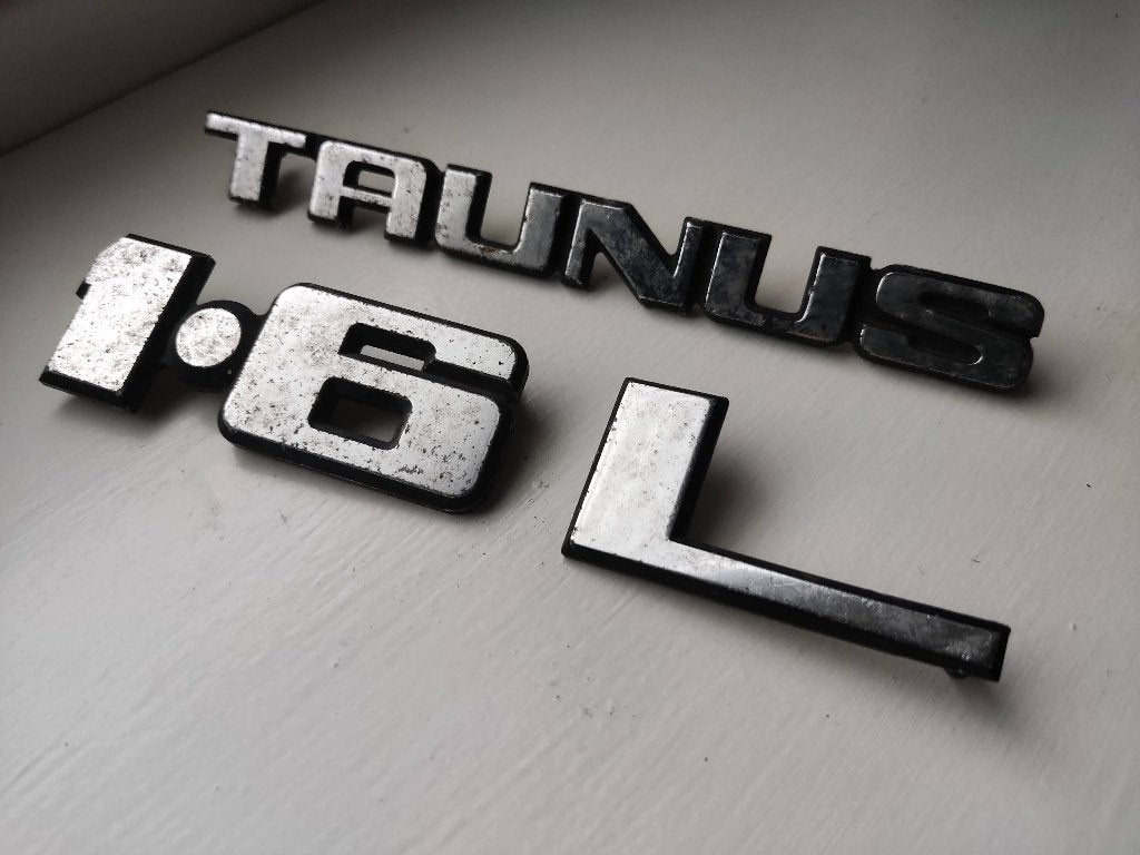 Ford Taunus 1.6 L embleem logo, Ophalen of Verzenden