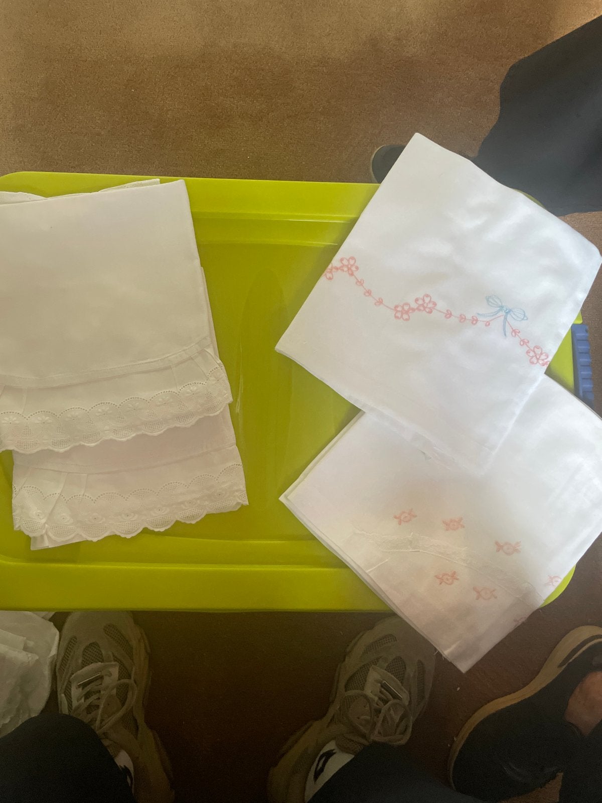 Antieke witte lakentjes en sloopjes voor ledikant/wiegje, Gebruikt, Jongetje of Meisje, Ophalen of Verzenden, Wit