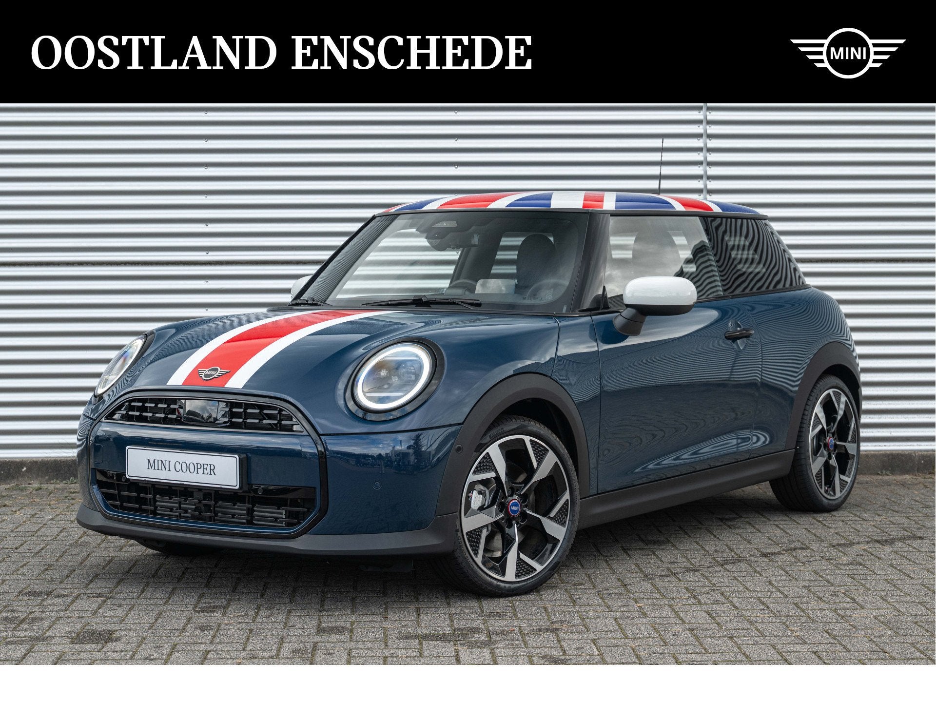 MINI Hatchback Cooper C Oxford Automaat / LED / Comfort Acce, Auto's, Dealer onderhouden, Stof, Zwart, 156 pk