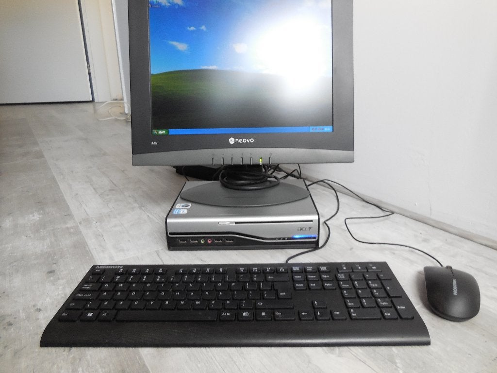 Complete set ACER VERITON L460 WINDOWS XP & WINDOWS VISTA, Gebruikt, HDD, Met monitor, Ophalen of Verzenden