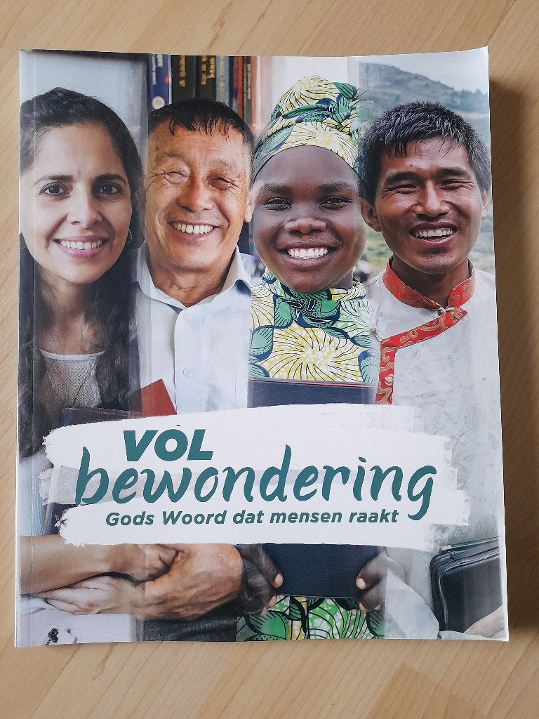 VOL BEWONDERING GODS WOORD DAT MENSEN RAAKT, Ophalen of Verzenden, Zo goed als nieuw