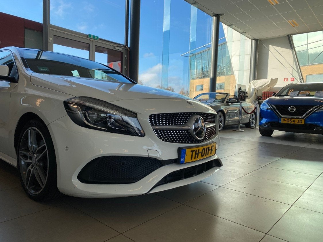 Mercedes-Benz A-Klasse 180 Business Solution AMGAutomaat,Pan, Auto's, 12 maanden, Gebruikt, 4 cilinders, 1595 cc