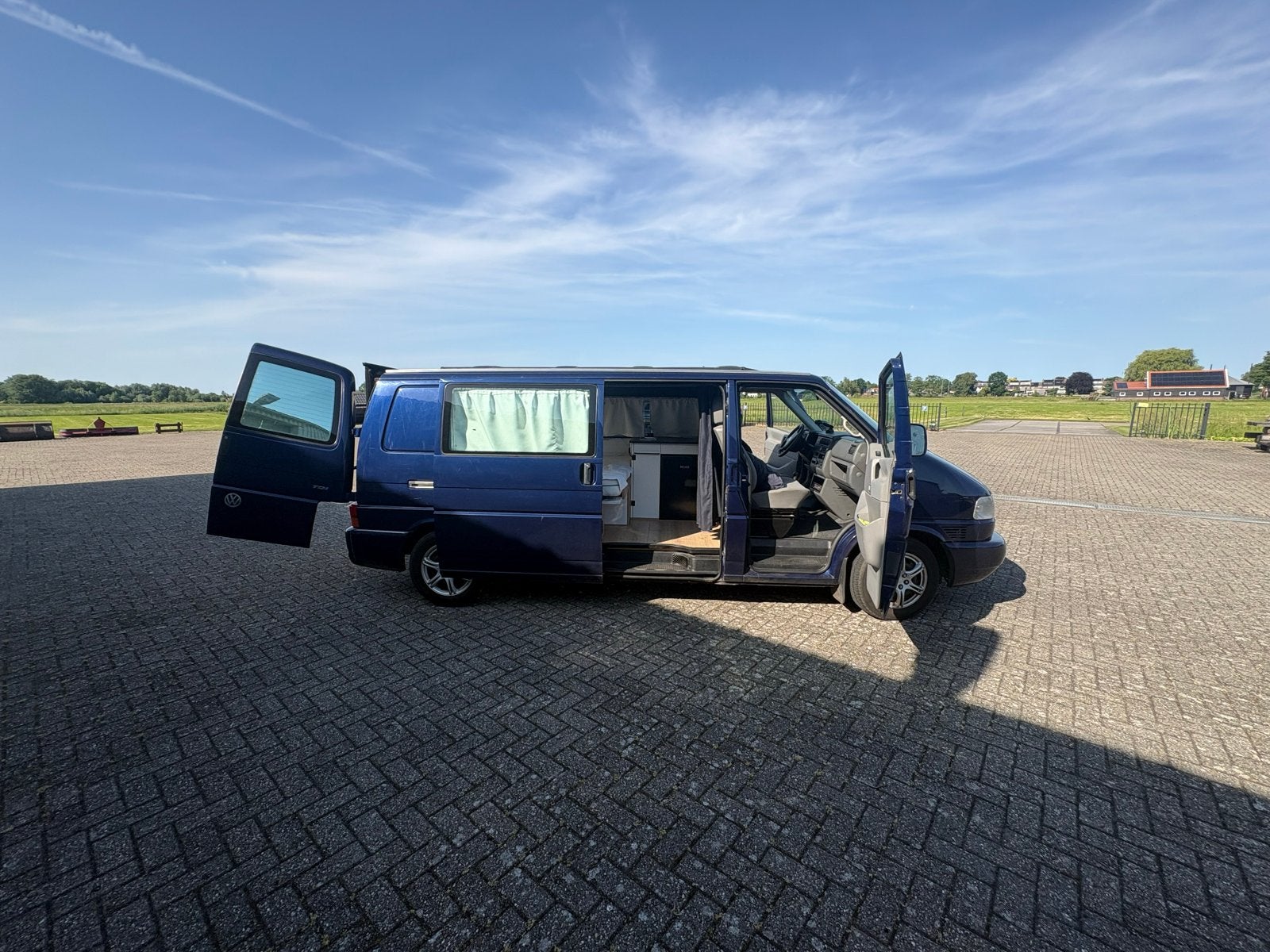 Caravans And Camping Volkswagen