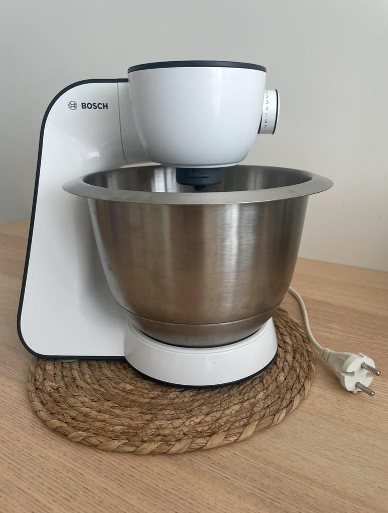 Bosch keukenmachine MUM54A00/06 (Serie 4) keukenmixer, Witgoed en Apparatuur, Keukenmixers, 4 liter of meer, Ophalen, Gebruikt