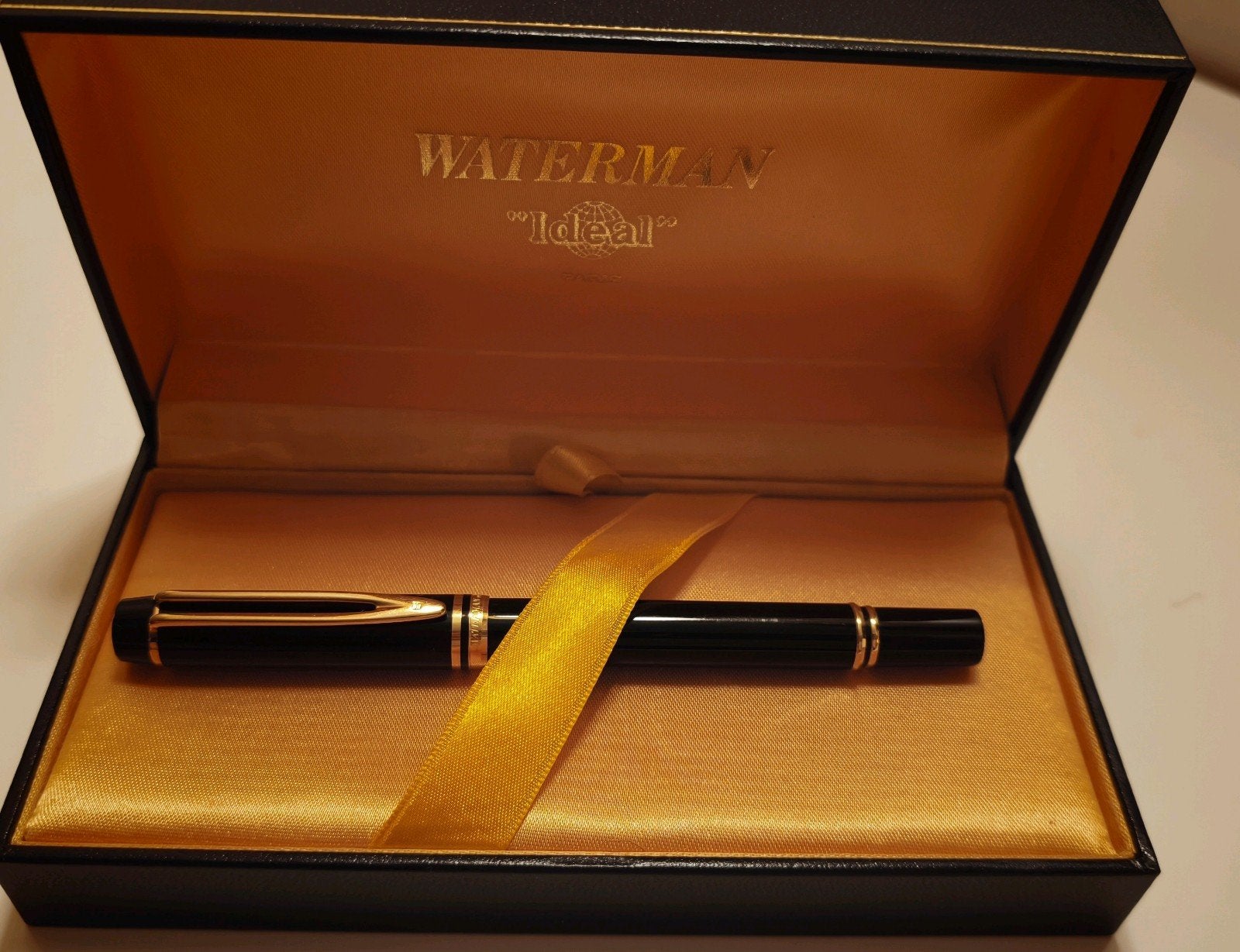 Waterman Le Man 200 Black Lacquer,18 Karaat gouden punt -M-, Met doosje, Ophalen of Verzenden, Zo goed als nieuw, Vulpen