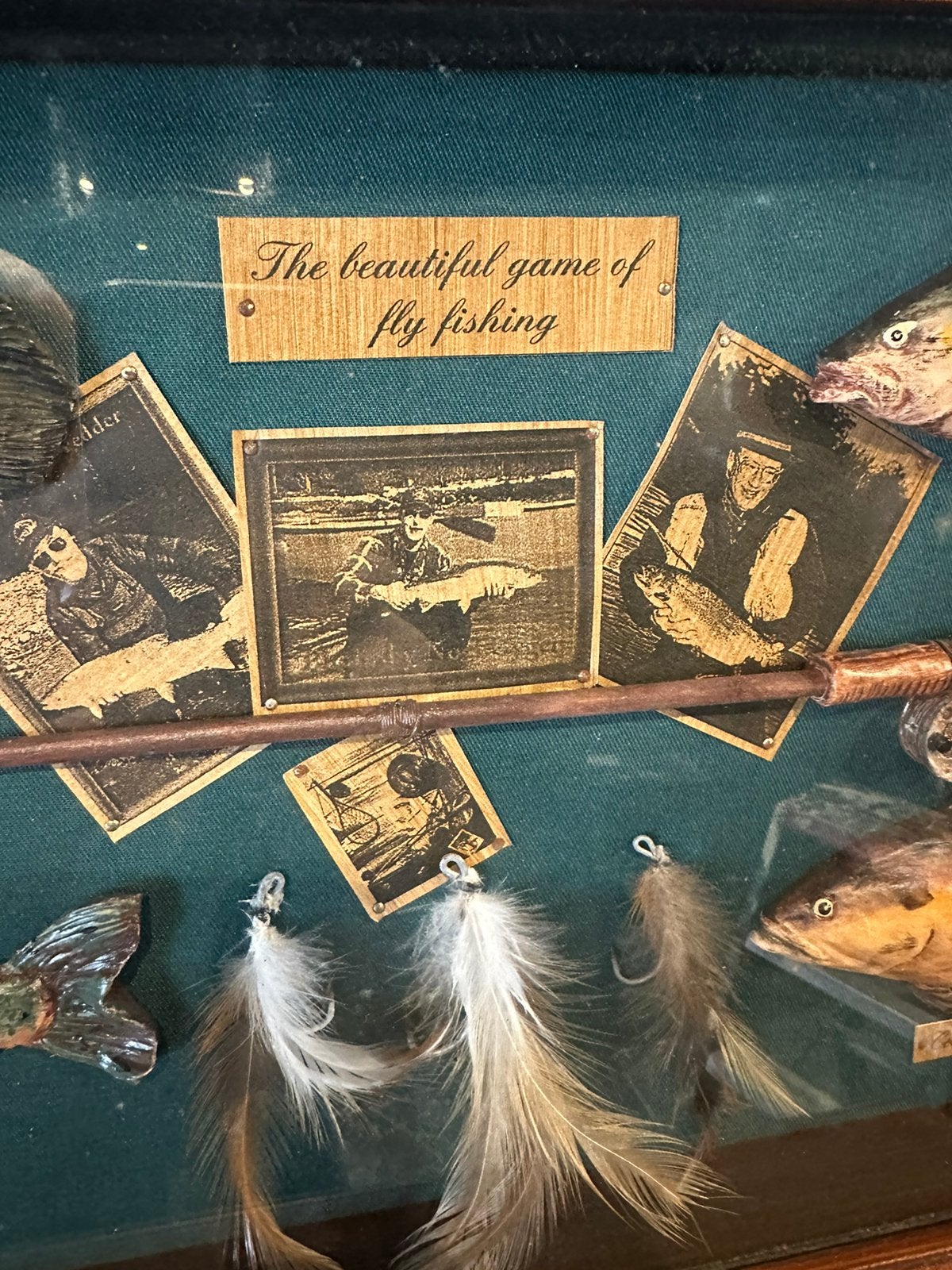 "HENDRICKX "  Wand Vitrine Kastje., Antiek en Kunst, Ophalen of Verzenden