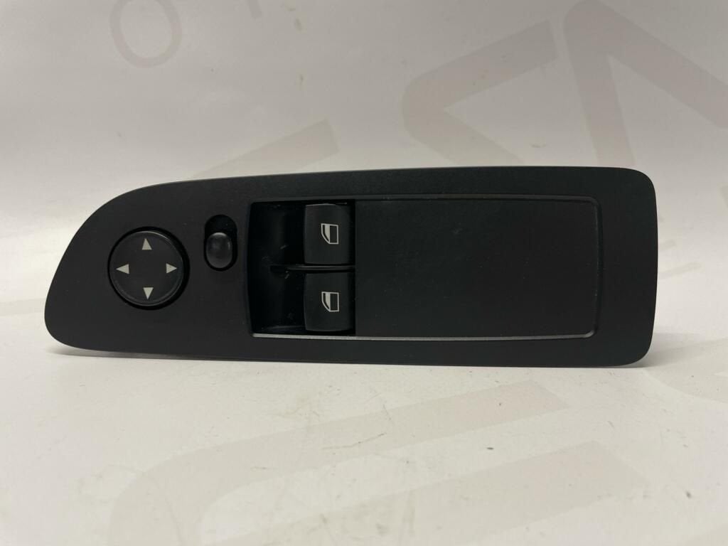 Raamschakelaar linksvoor BMW E81 916715401, Gebruikt, -, -, Ophalen of Verzenden