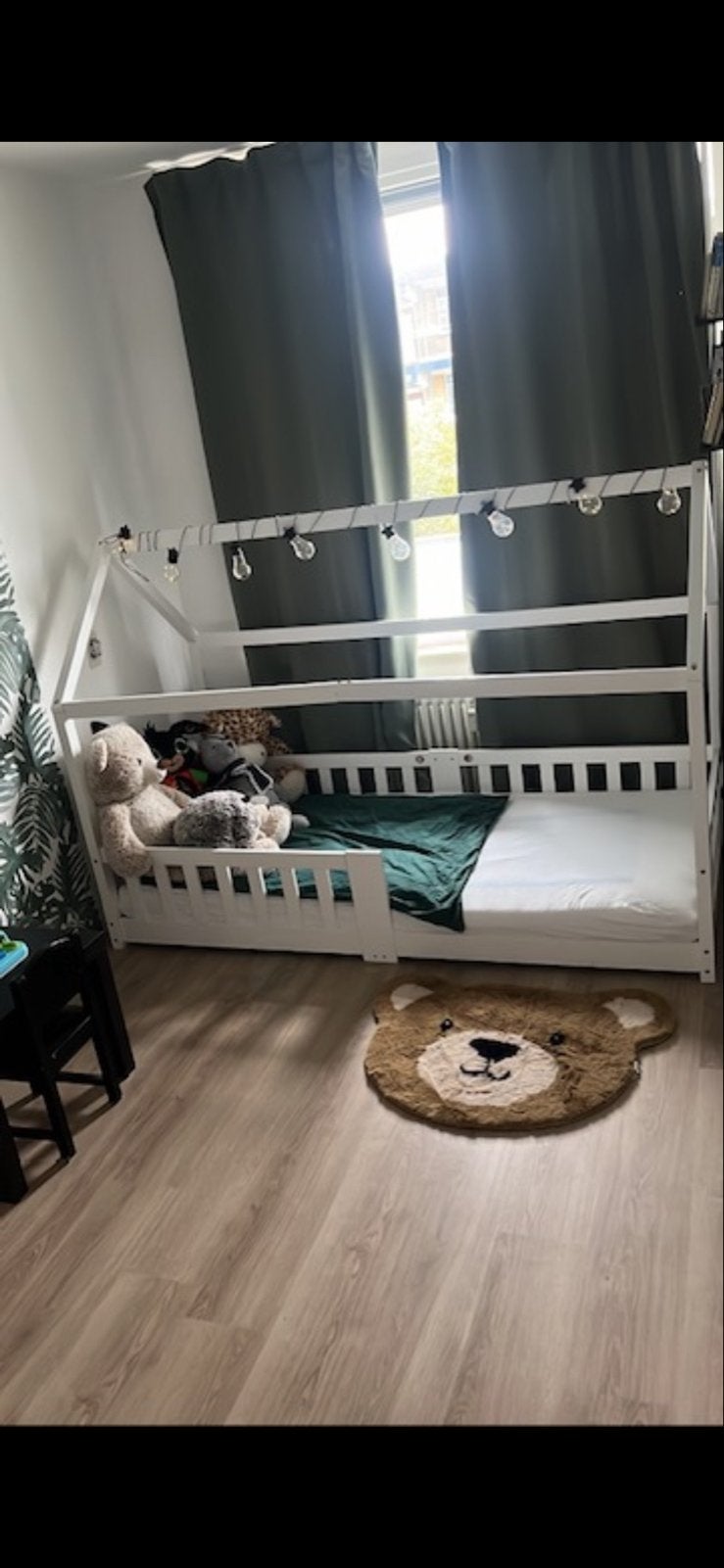 Peuterbed huisje - voorste plank verwijderd, Kinderen en Baby's, Gebruikt, 70 tot 85 cm, Lattenbodem, 140 tot 160 cm