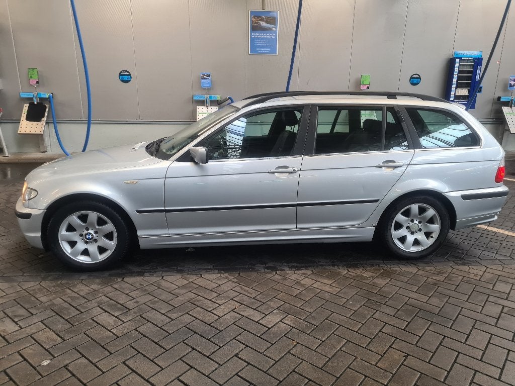 BMW 318i Touring Autom. Spec. Edition 125.000*/302279km, Auto's, Automaat, Achterwielaandrijving, Zwart, Stationwagon