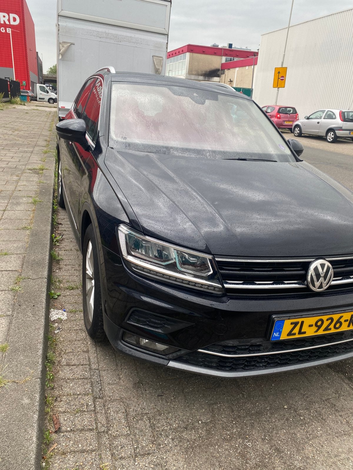 Volkswagen Tiguan 1.5 TSI ACT 150pk DSG 2019 Zwart, Auto's, Zwart, 4 cilinders, 150 pk, Overige bekleding