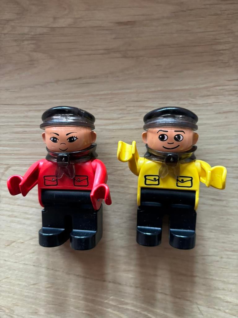 2 machinisten Lego Duplo Intelli trein, Ophalen of Verzenden, Zo goed als nieuw, Duplo