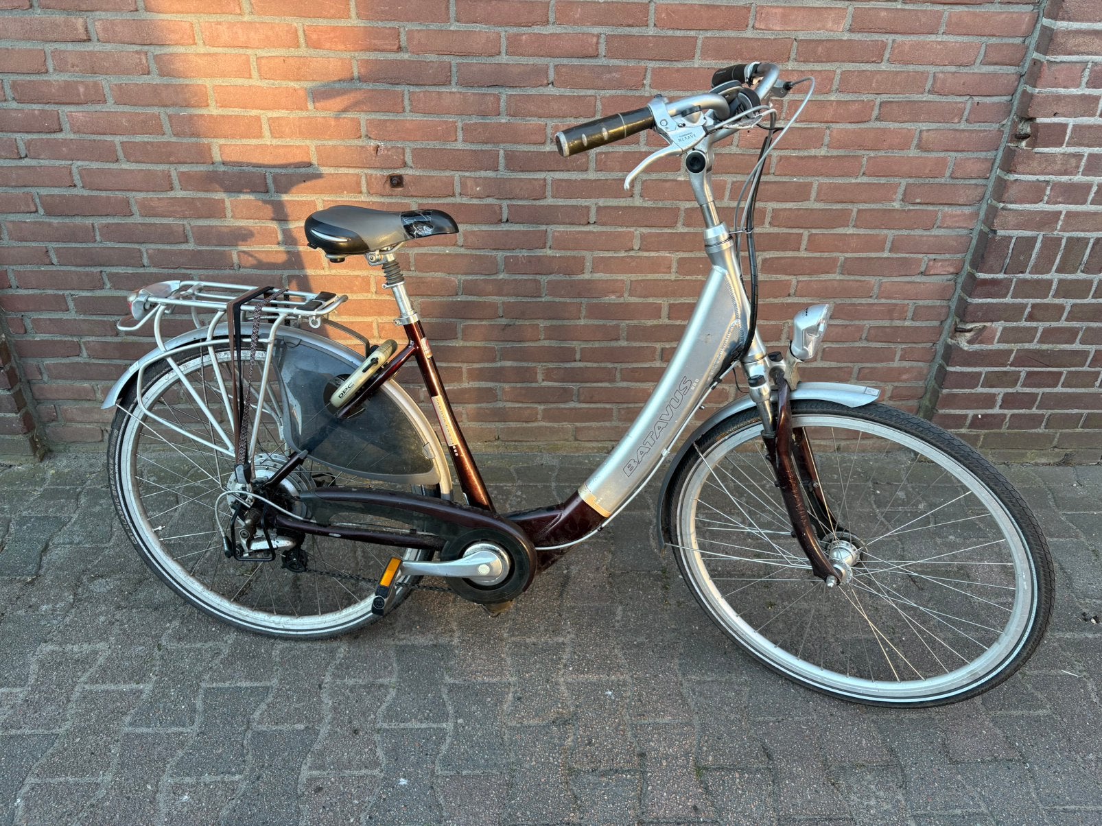 Te koop elektrische damesfiets batavus opknapper, Fietsen en Brommers, Elektrische fietsen, Ophalen, Gebruikt, Batavus