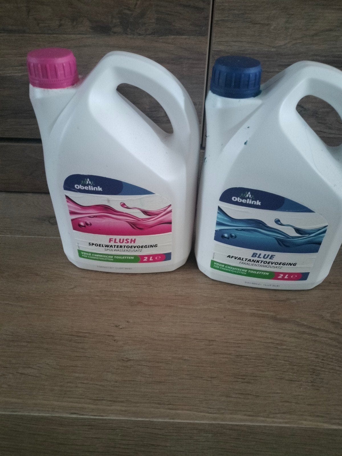biologische toilet afval tank en spoelwater toevoeging, Ophalen, Gebruikt