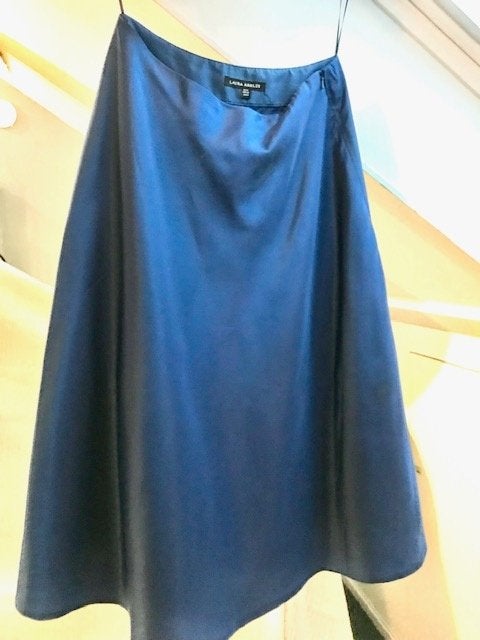 Laura Ashley satijn rok maat 36, Maat 38/40 (M), Blauw, Ophalen of Verzenden, Onder de knie