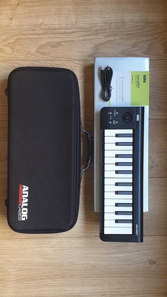 Korg MicroKey 25 met Analog Cases draagtas - ZGAN, Korg, Midi-aansluiting, Zo goed als nieuw, Overige aantallen
