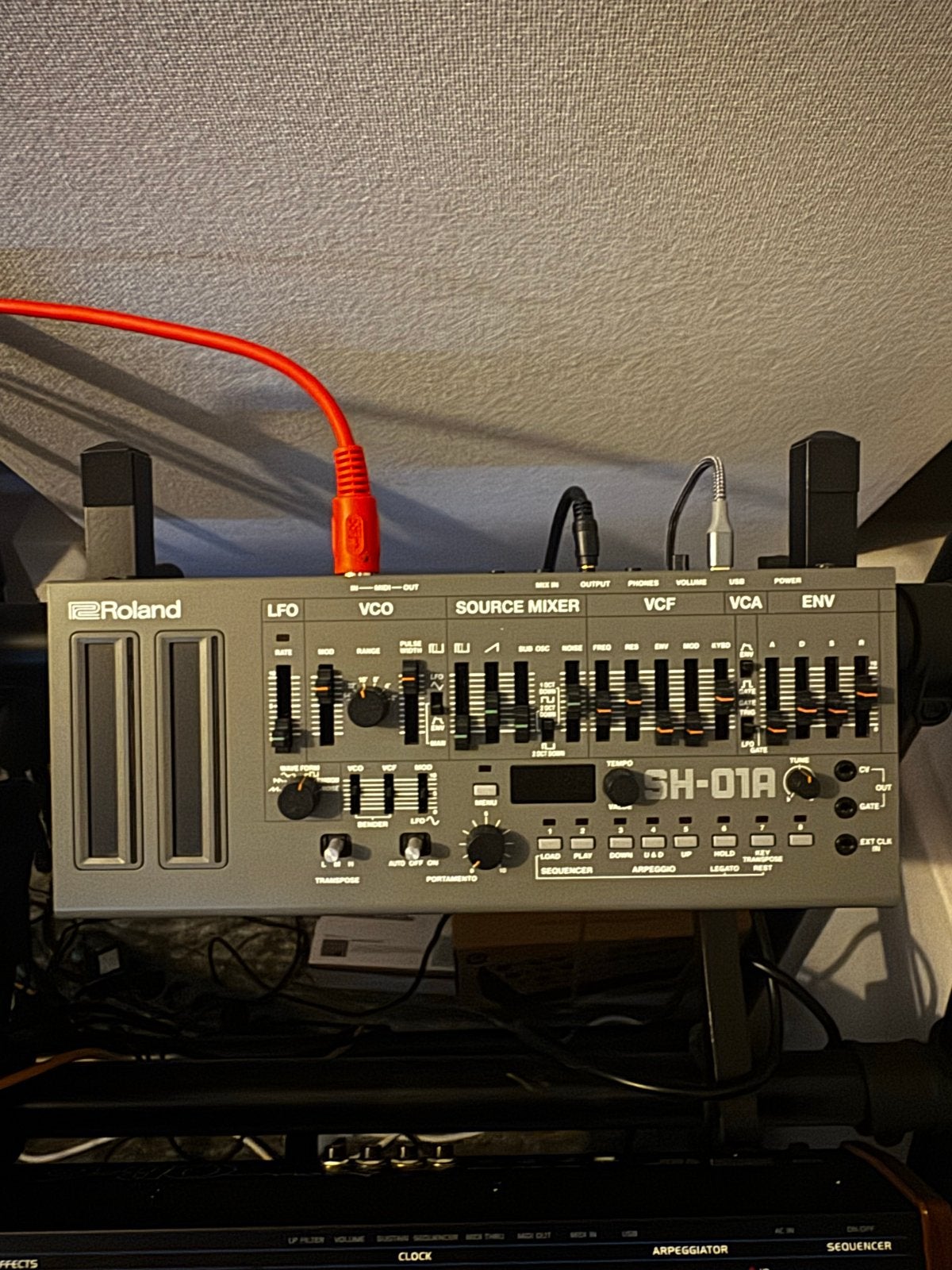 Roland SH-01A Boutique Synthesizer, Muziek en Instrumenten, Synthesizers, Ophalen, Roland, Overige aantallen, Zo goed als nieuw