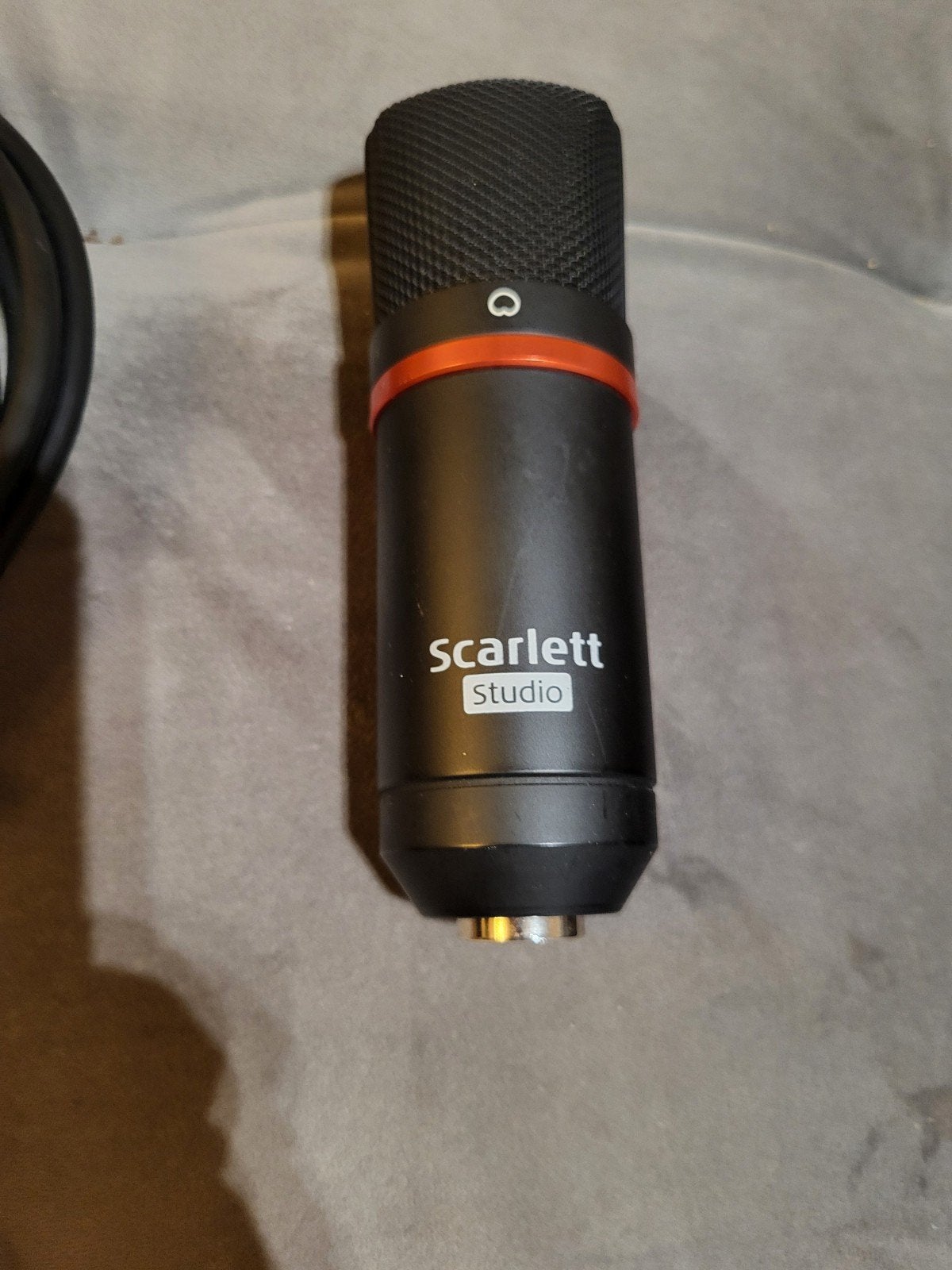 Focusrite Scarlett Studio CM25 MK2 Microfoon, Ophalen, Zo goed als nieuw, Studiomicrofoon