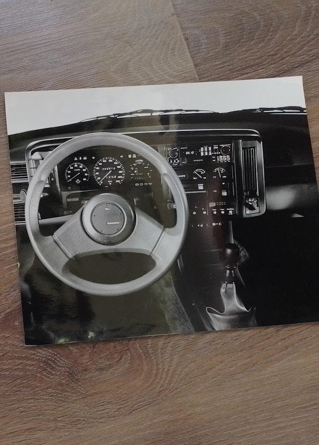 Volvo 460 persfoto dashboard, Ophalen of Verzenden, Nieuw, Volvo
