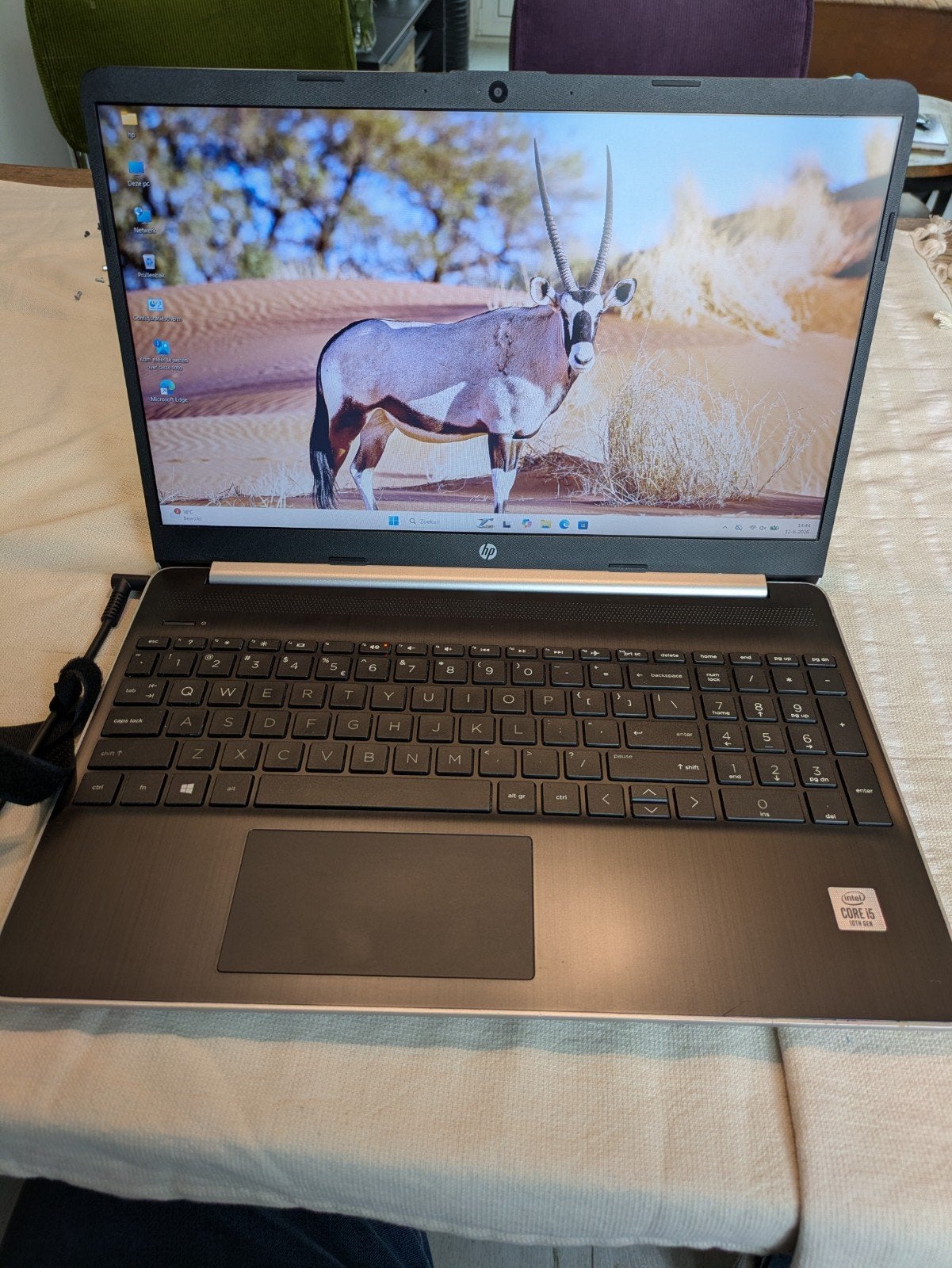 HP 15s Laptop - i5 10e Gen / 16GB RAM/ 256GB SSD - 100% Accu, Computers en Software, Windows Laptops, 256 GB, 2 tot 3 Ghz, Intel Core i5-1035g1 (10Th gen)