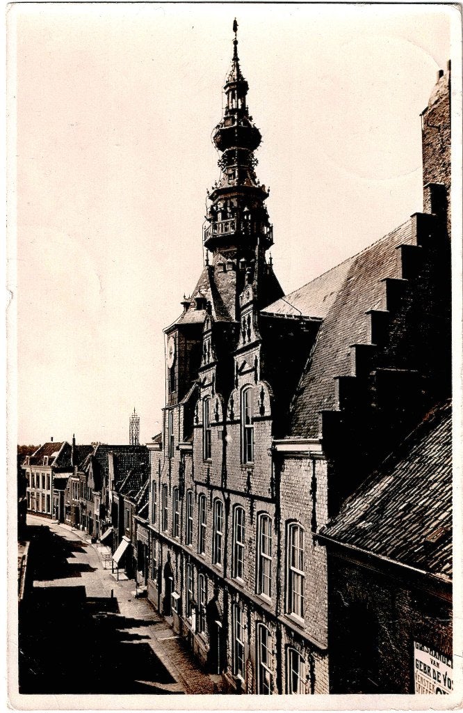 Zierikzee (z), stadhuis, gelopen 1940, uitgave g.van agtmaal, Verzamelen, Verzenden, 1920 tot 1940, Gelopen, Zeeland