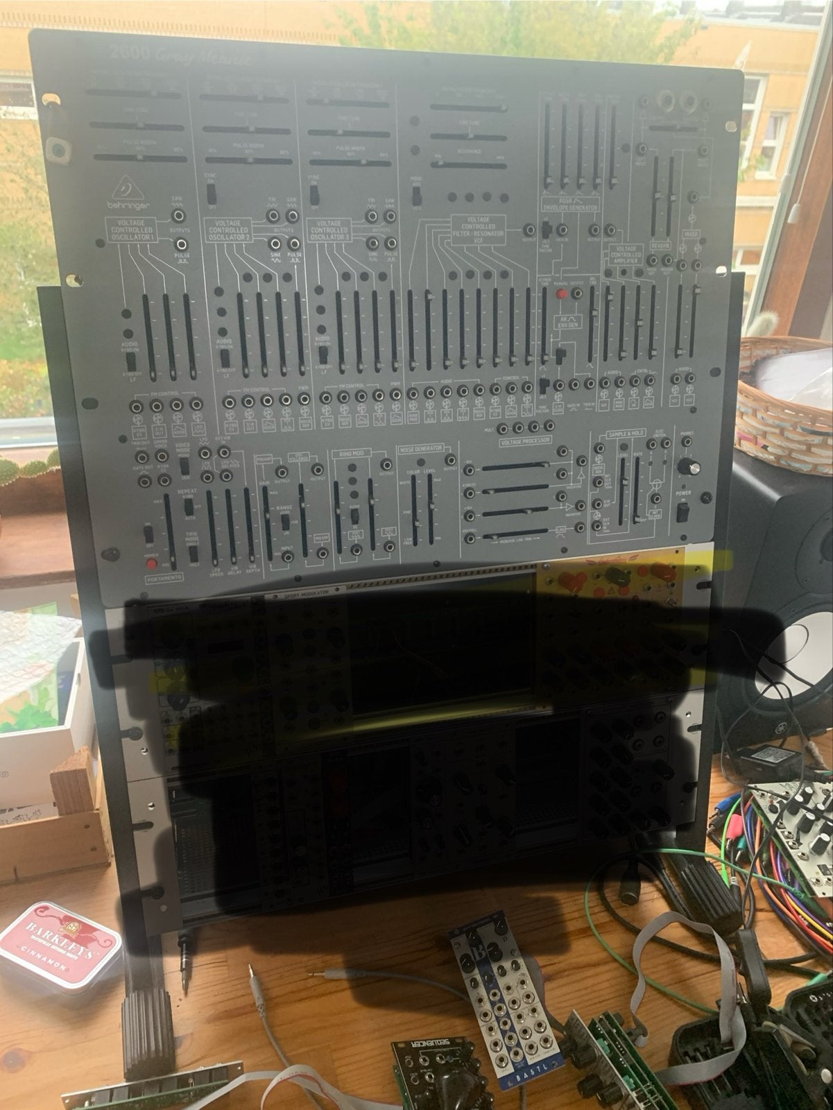 Behringer 2600 Gray Meanie Synthesizer, Gebruikt, Overige aantallen, Met midi-aansluiting, Ophalen