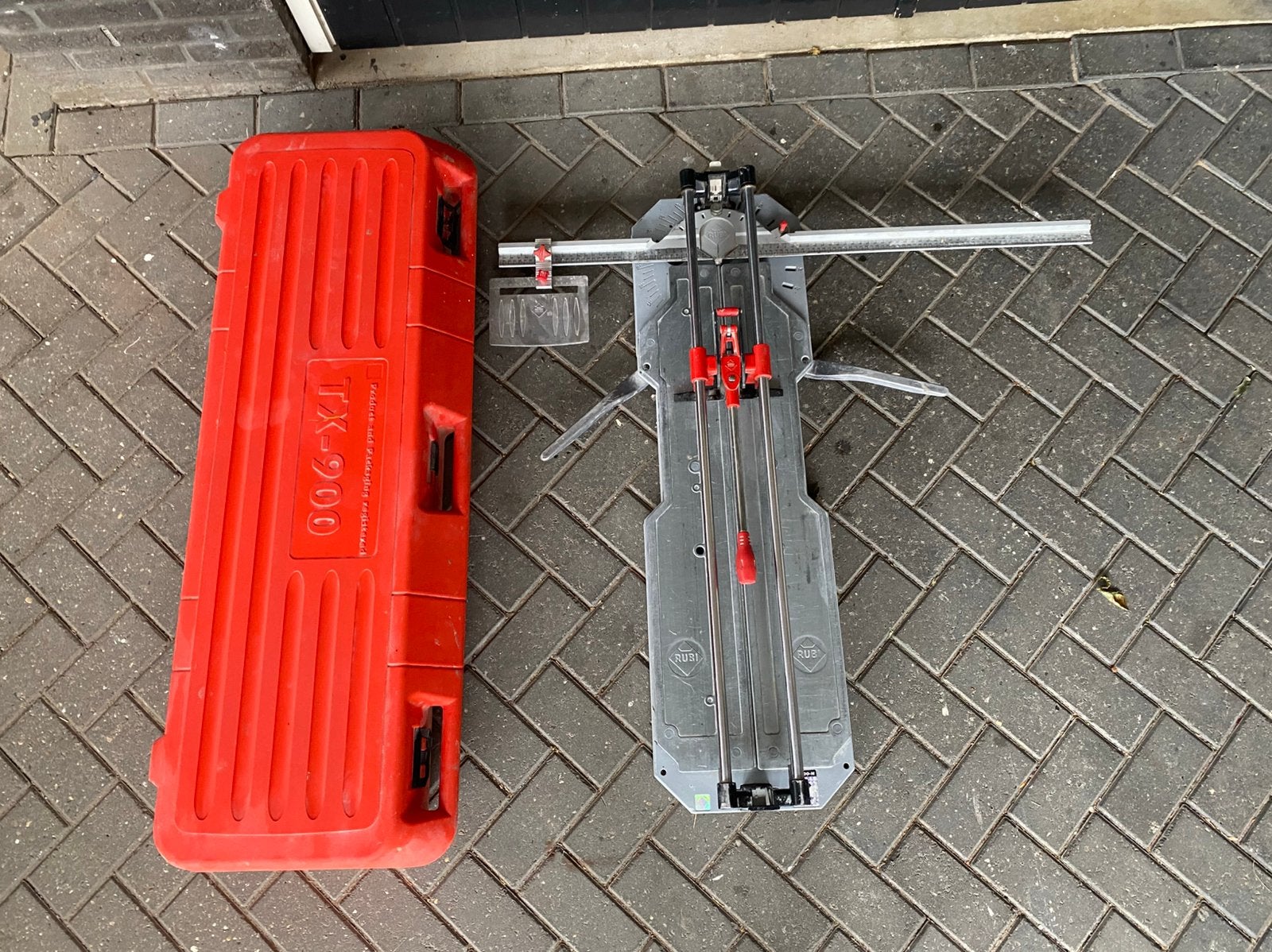 Rubi TX-900-N tegelsnijder, Doe-het-zelf en Verbouw, Gereedschap | Handgereedschap, Ophalen of Verzenden, Zo goed als nieuw