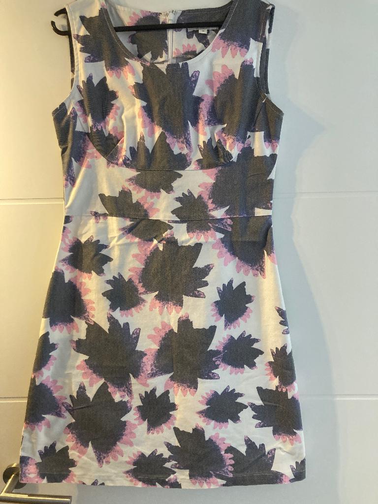 Vintage jurk (1996) st-martins maat 38, Kleding | Dames, Jurken, Maat 38/40 (M), Ophalen of Verzenden, Zo goed als nieuw, Boven de knie