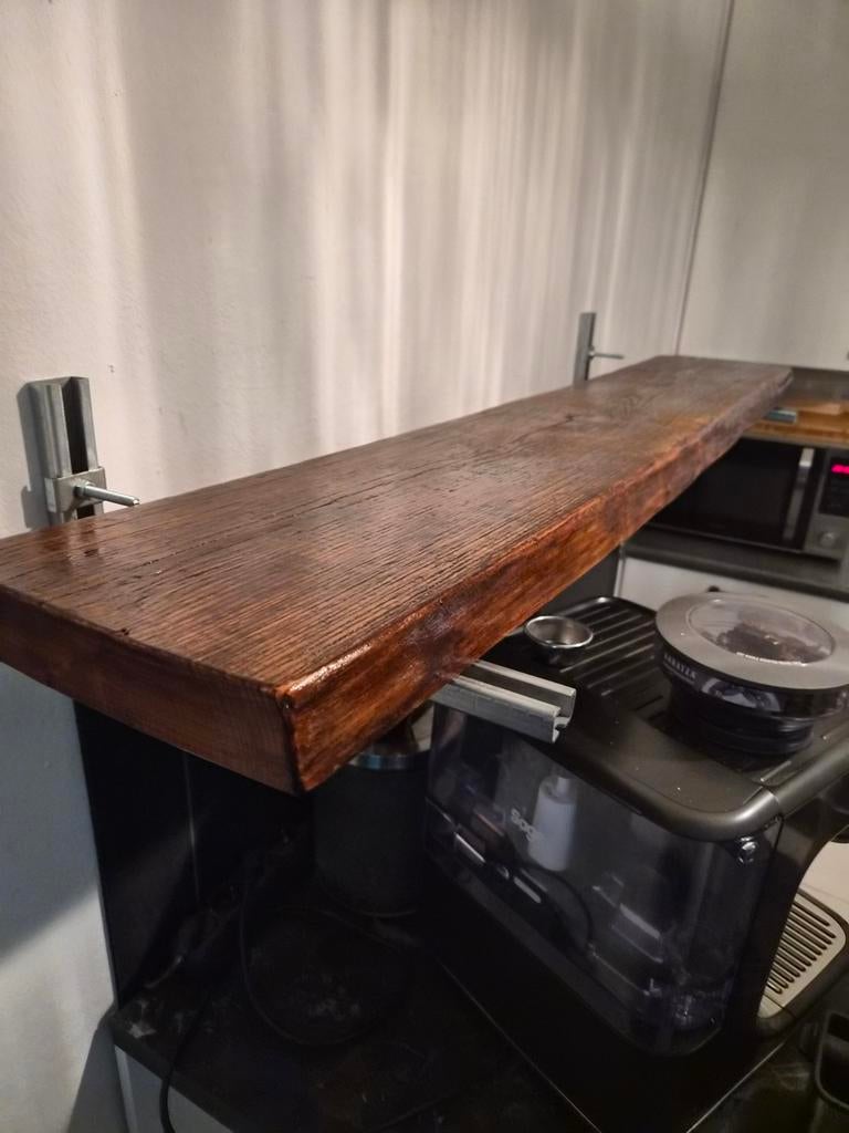Houten plank met wandbeugels, Ophalen of Verzenden