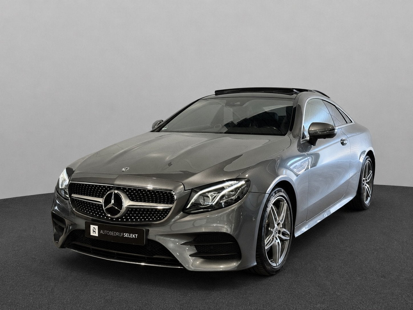 Mercedes-Benz E-klasse Coupé 400 4MATIC Edition 1 | Pano |, Auto's, Mercedes-Benz, Automaat, Met garantie (alle), 4 stoelen, 2996 cc