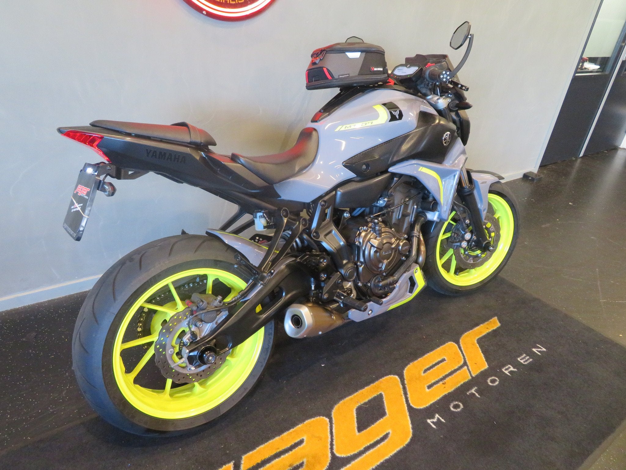 Yamaha MT 07 MT07 ABS SUPER STRAK! (bj 2017), Naked bike, Gebruikt, Bedrijf