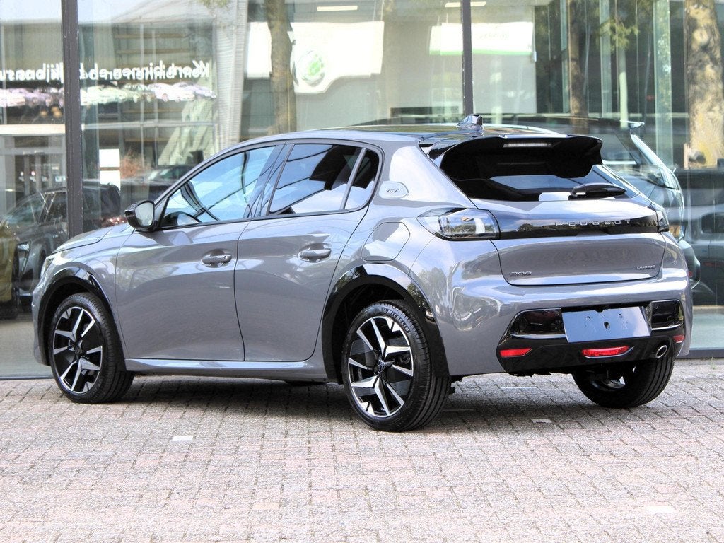 Peugeot 208 1.2 Hybrid 110 e-DCS6 GT VOORRAAD KORTING, Auto's, Peugeot, 12 maanden, 1195 kg, 1199 cc, Leder en Stof
