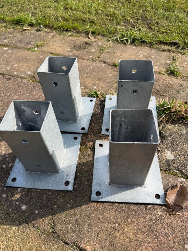 4x Paalhouders voor palen van 7x7 cm, Ophalen of Verzenden, Gebruikt, Minder dan 50 mm, Overige typen
