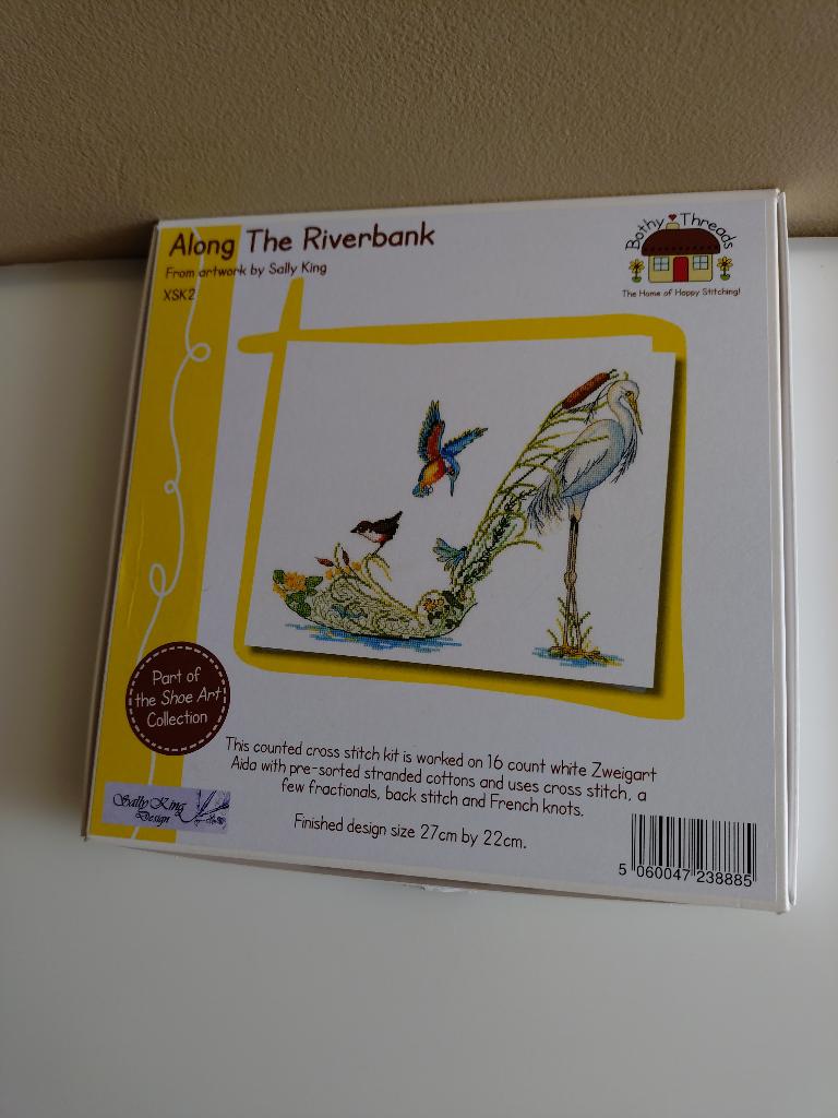 Te koop borduurpatronen vogelhuisjes, strandhuisjes, bloemen, Ophalen of Verzenden, Zo goed als nieuw, Handborduren, Patroon