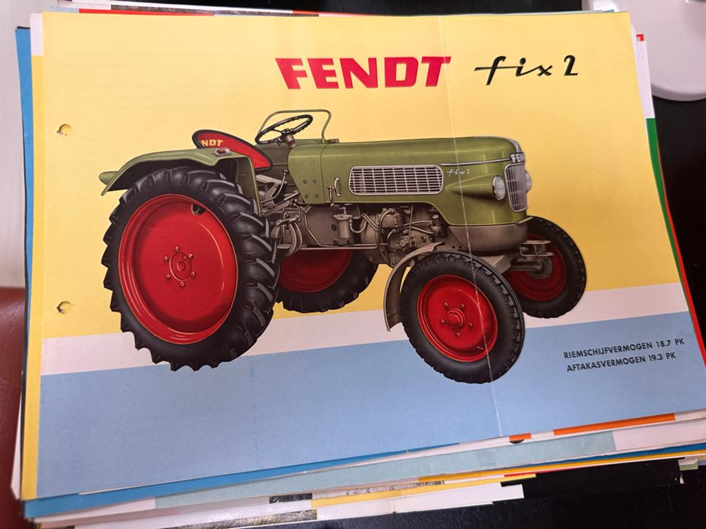Oude Fendt Fix 2 tractor folder uit de jaren '60, Ophalen of Verzenden, Zo goed als nieuw