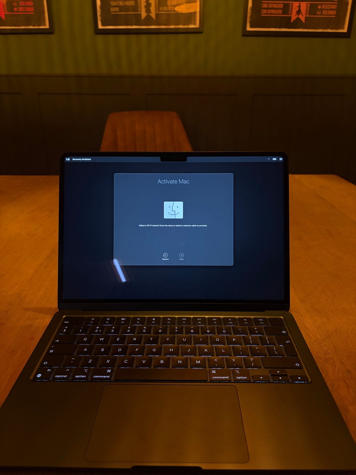 MacBook Air 13-inch M3 (2024) - Zo goed als nieuw