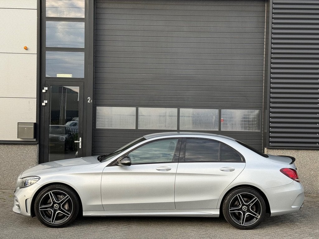 Mercedes-Benz C-klasse 180 Amg Night Virtual Camera Leder, Auto's, Achterwielaandrijving, Gebruikt, Zwart, Bedrijf